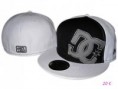 /album/fotogaleria-novedades/gorra-dc-blanca-negra-jpg1/